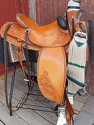 CJs Wade Saddle